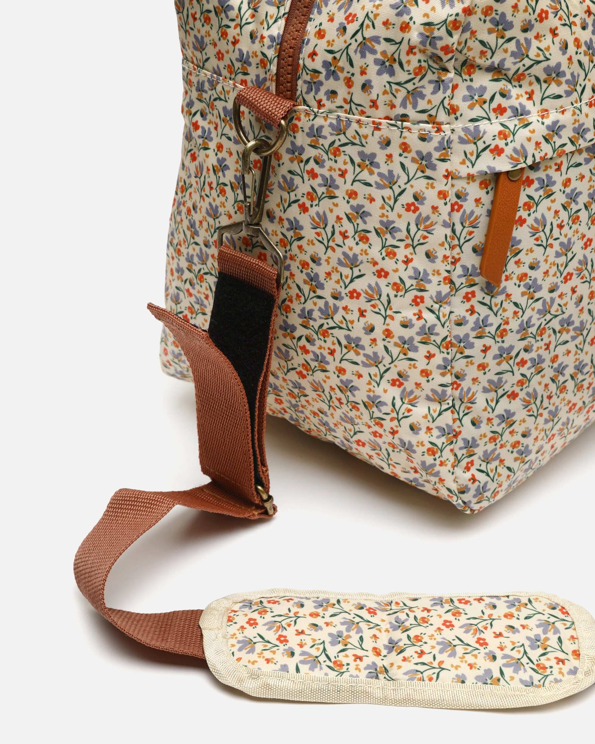 Crosi bolsa fin de semana con estampado y bandolera extraíble - Image 3