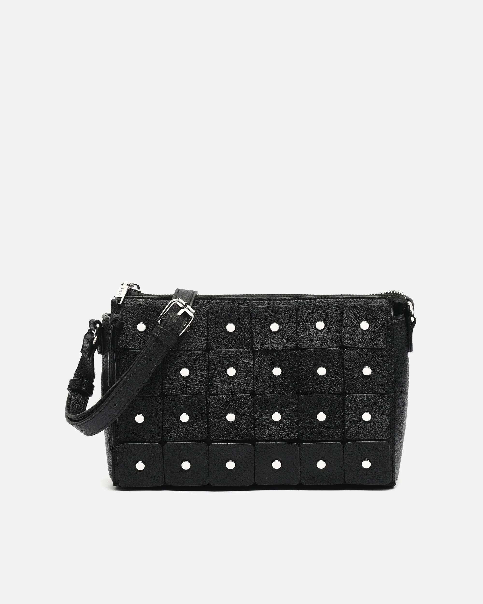 Escueri bolso bandolera con detalles metálicos