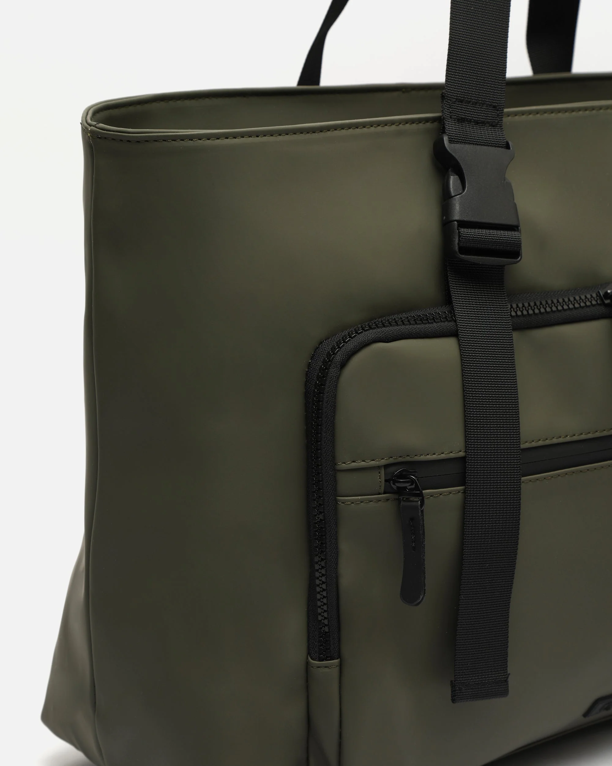 Gami bolsa fin de semana con bolsillo para portátil 15.6 pulgadas y bandolera extráible - Image 9