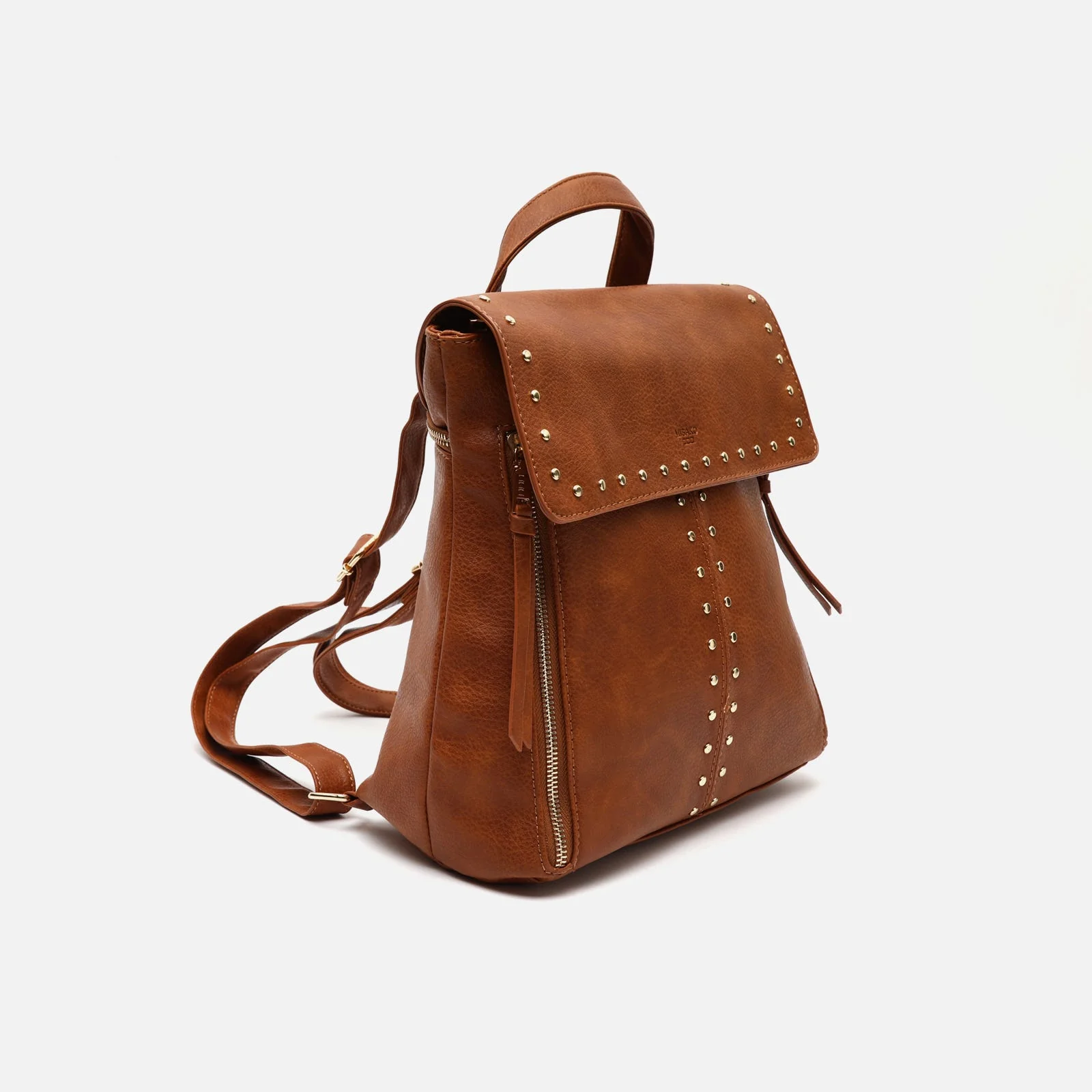 Licha mochila con solapa y detalles metálicos - Image 7