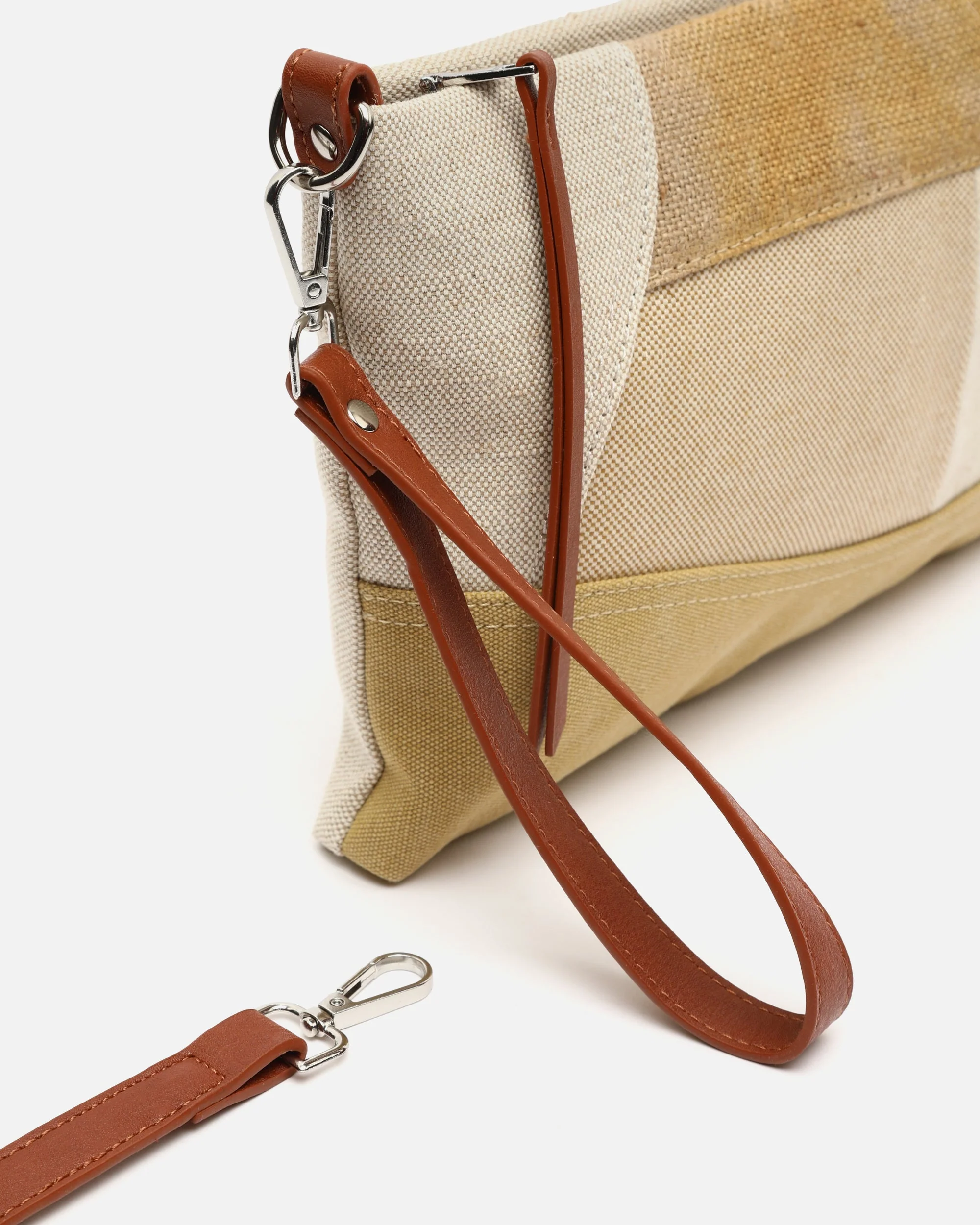 Narcis bolso bandolera pequeño con asa de mano y estampado patchwork efecto desgastado ED. - Image 8