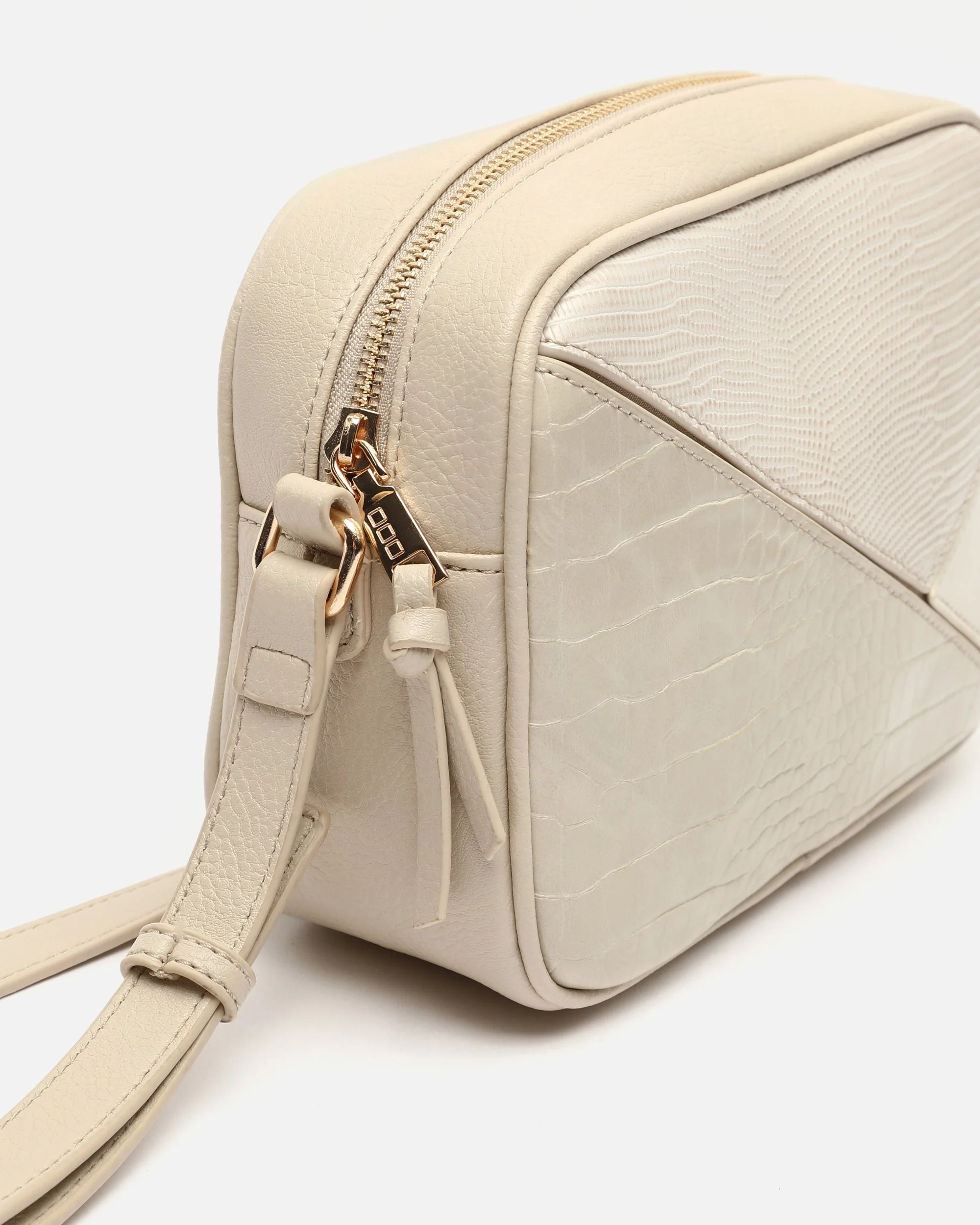 Ofel bolso bandolera pequeño con estampado patchwork animal print ED. - Image 4