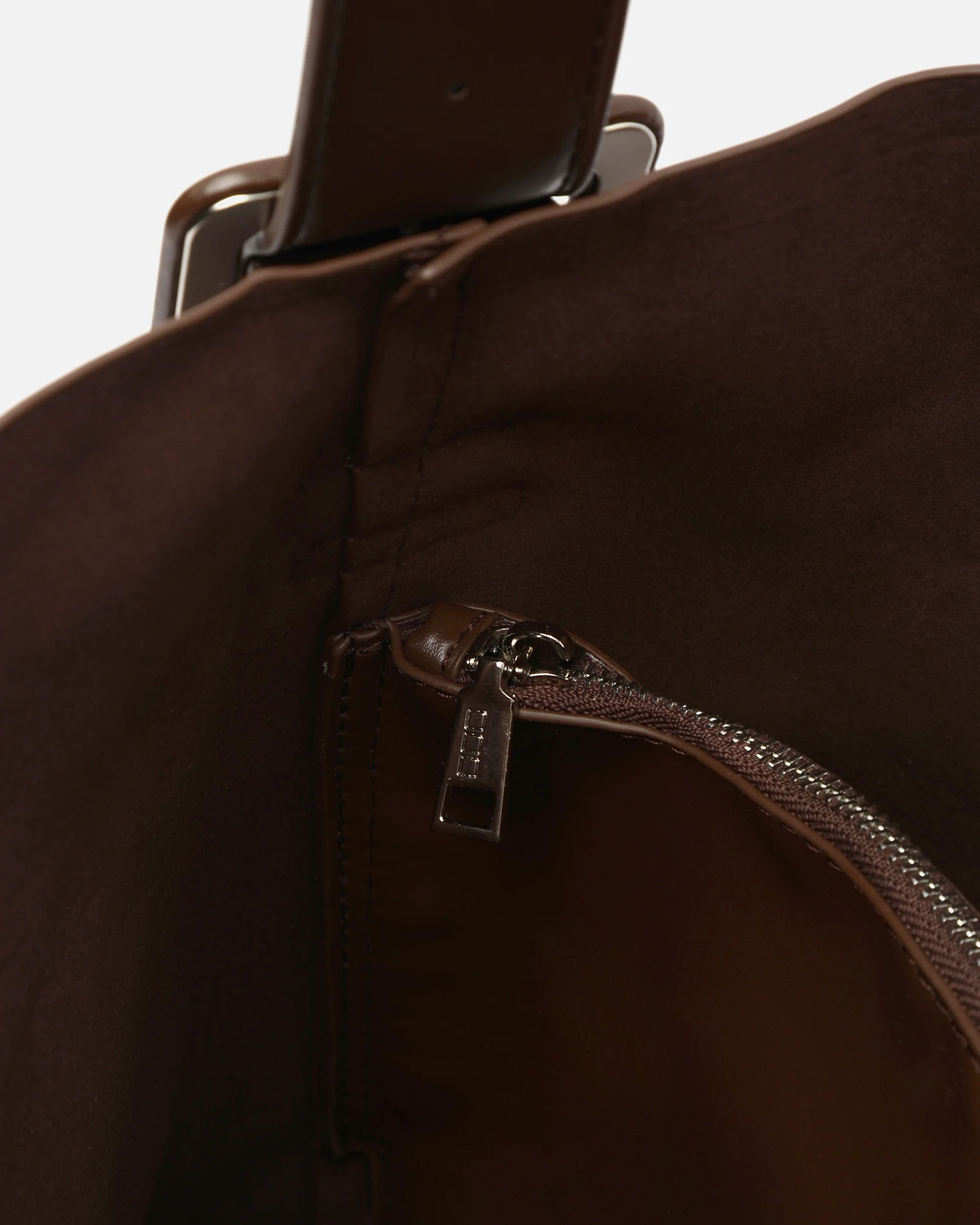 Saby bolso hobo grande - Image 11