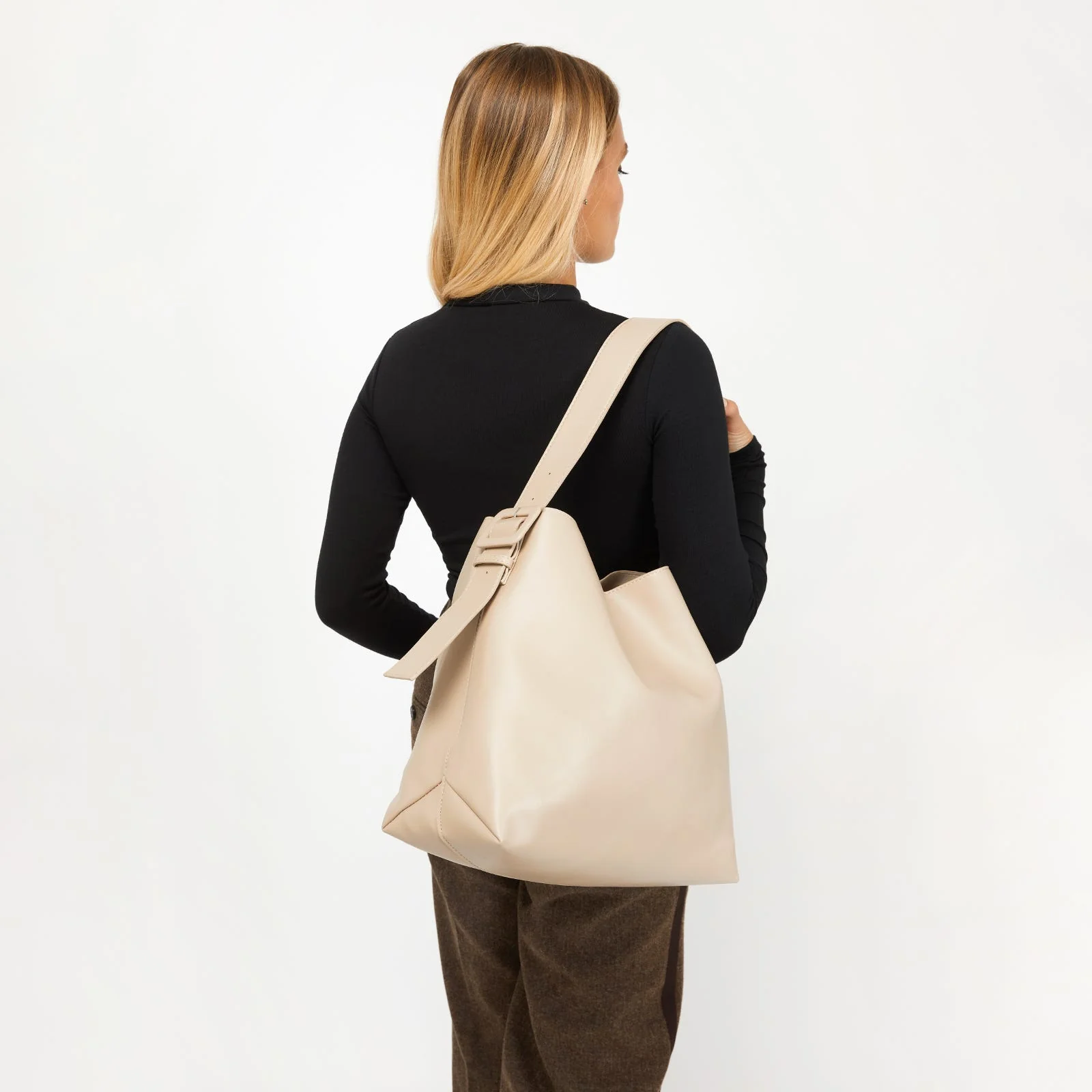 Saby bolso hobo grande - Image 18