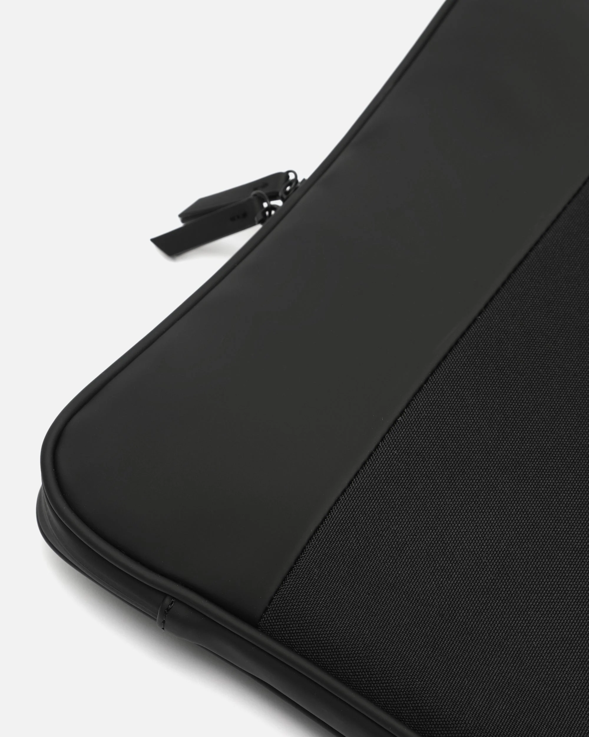 Tashe funda para portátil (13.3") - Image 8